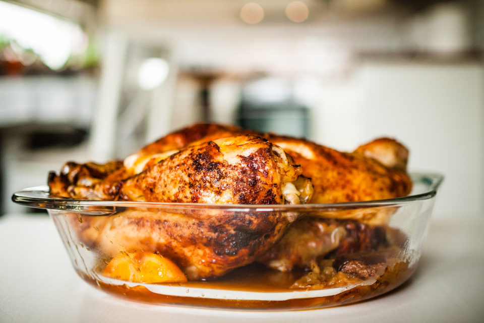 Roast chicken in pot